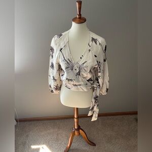 Banana Republic linen top